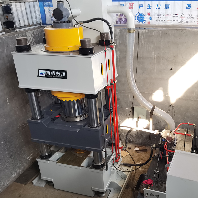 1200噸定制油壓機三梁四柱液壓機