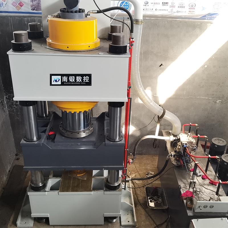 1200噸定制油壓機三梁四柱液壓機