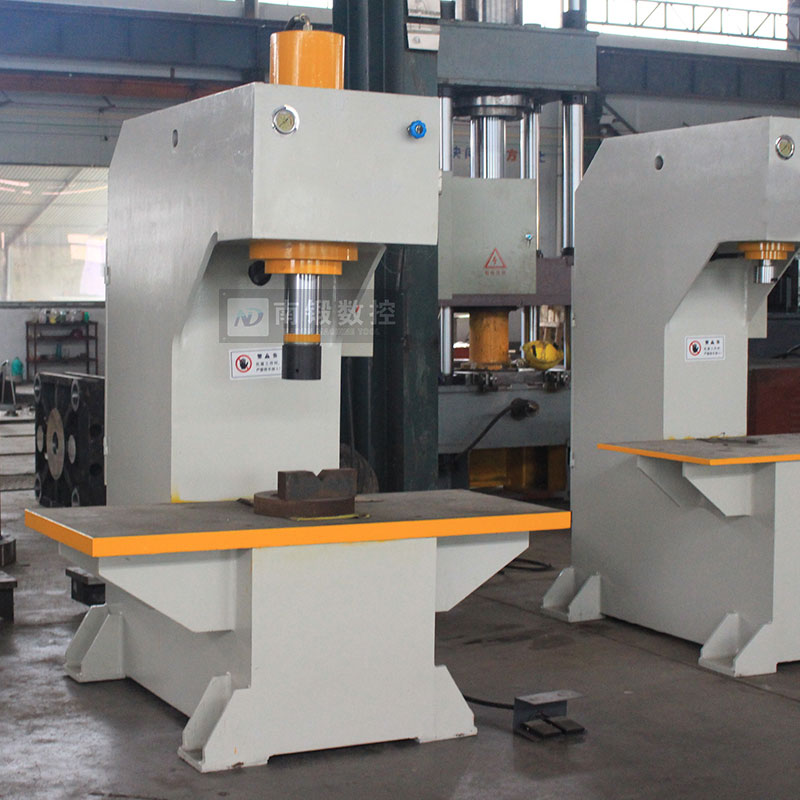 63噸單臂油壓機C型壓力機壓裝校正整形液壓機