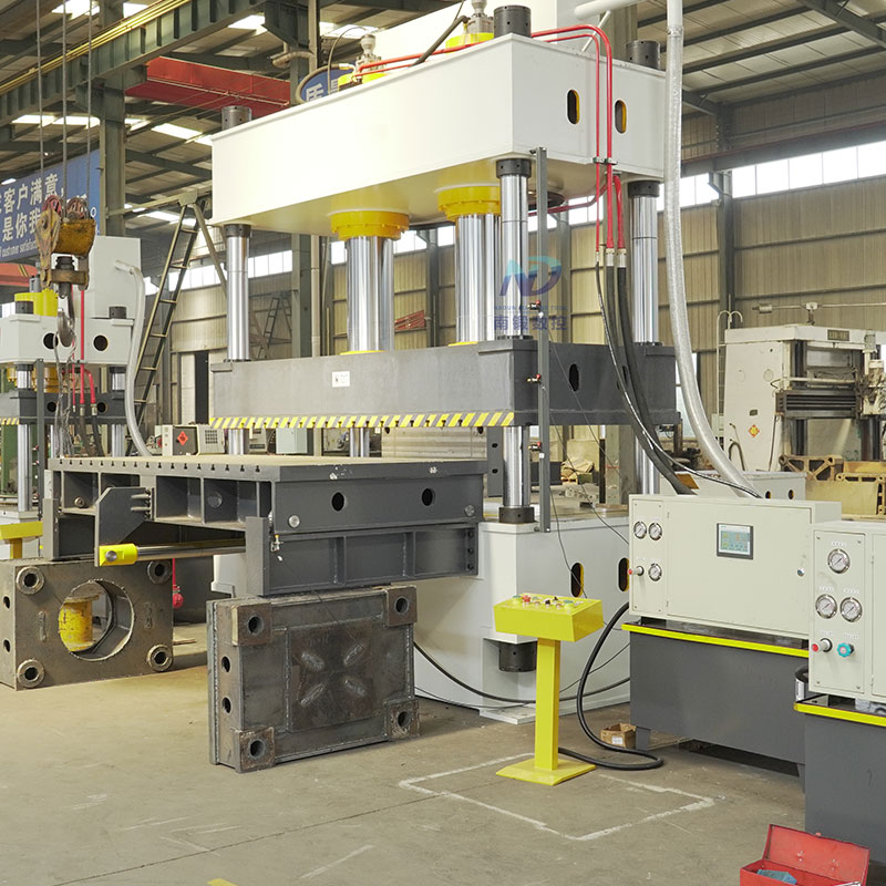 定制450噸油壓機三梁四柱壓機熱壓成型液壓機