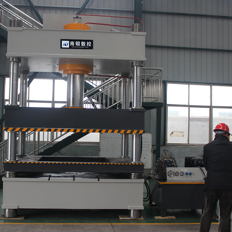 硅酸鈣板成型液壓機400噸保溫材料成型油壓機四柱壓力機滕州