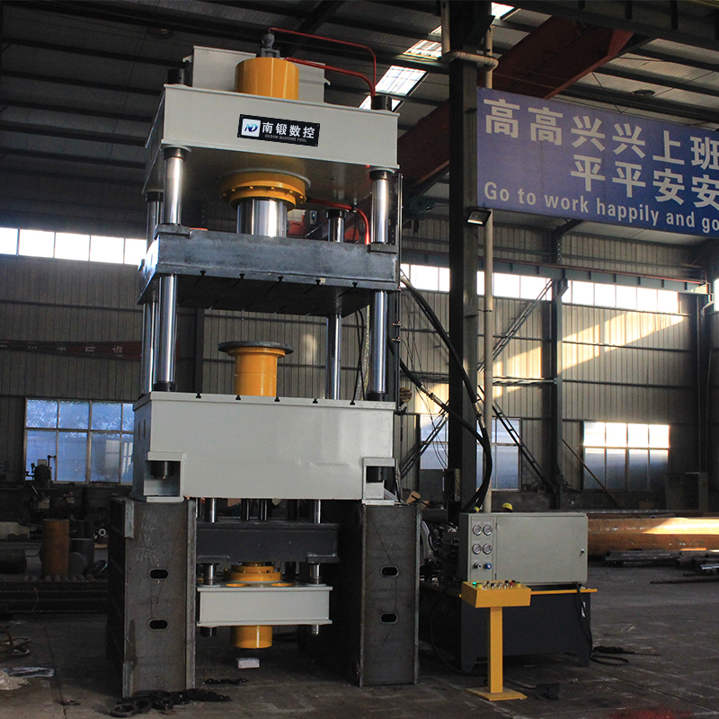 400T拉伸成型液壓機(jī)不銹鋼鋁鐵成型油壓機(jī)四柱壓力機(jī)滕州