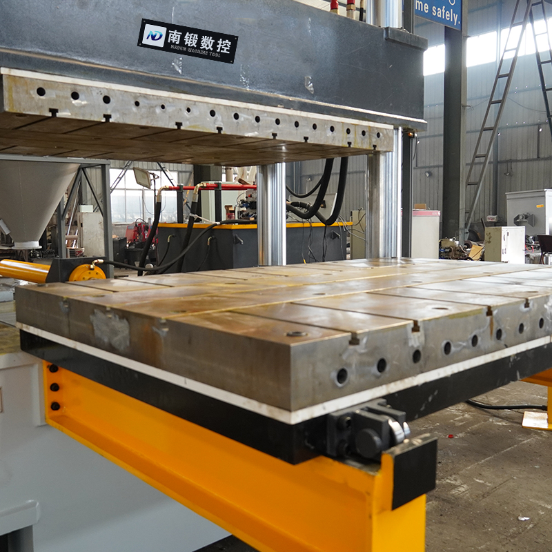 800噸石墨匣缽成型油壓機(jī) 碳素石墨制品成型壓機(jī) 滕州