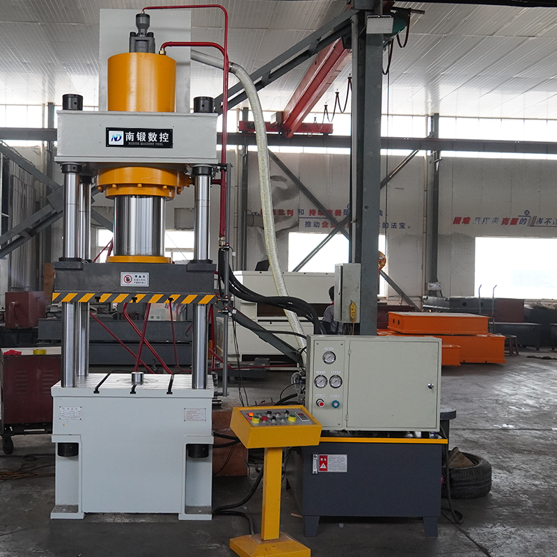 熱壓成型油壓機 電加熱油加熱壓力機 200噸四柱油壓機