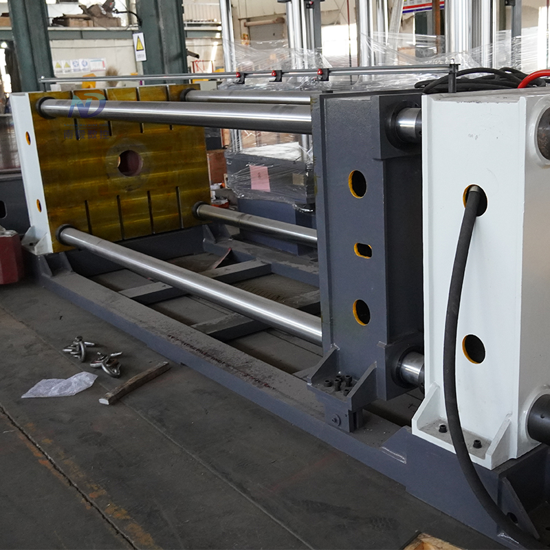 200噸臥式油壓機(jī) 三梁四柱臥式壓力機(jī) 