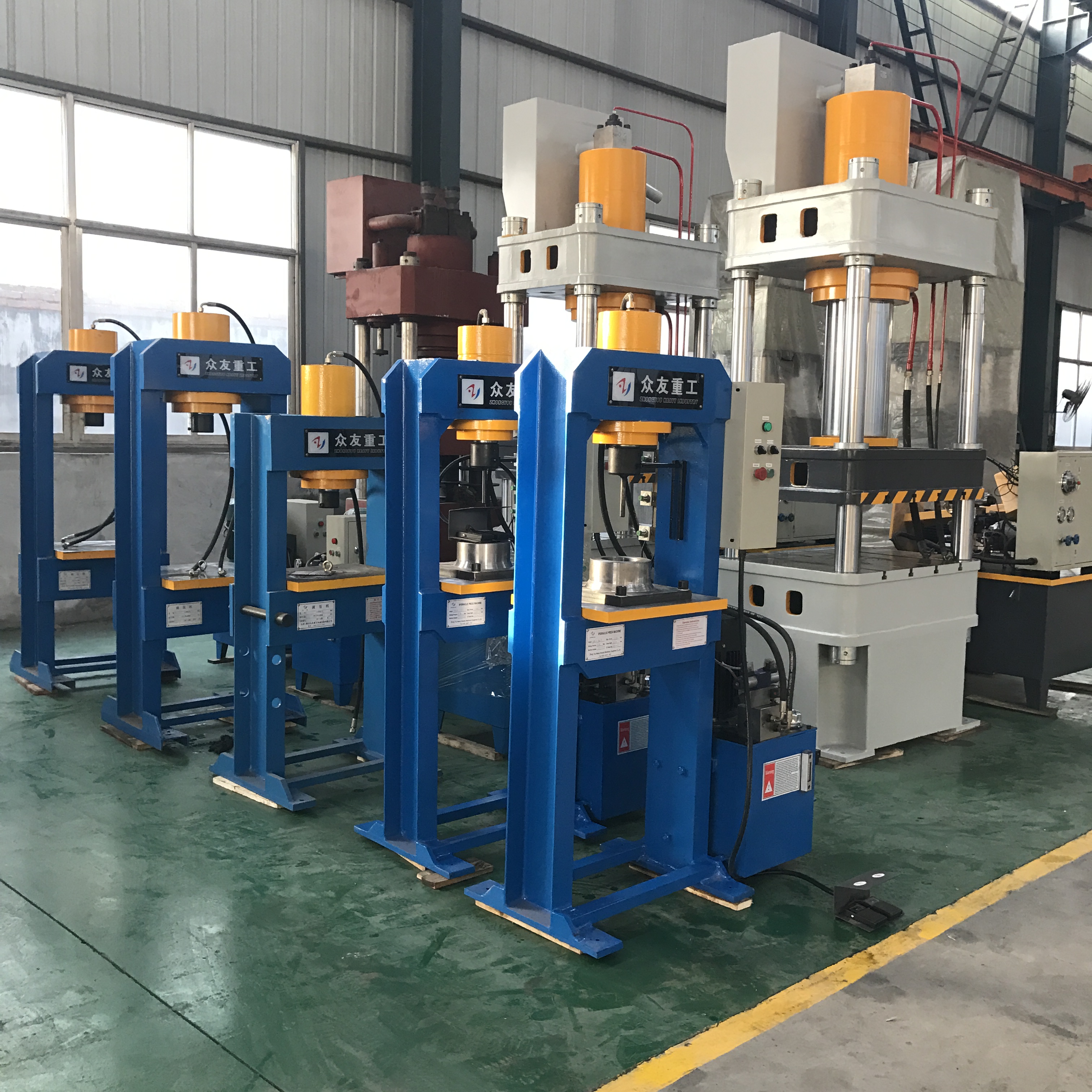 20噸龍門液壓機試機視頻