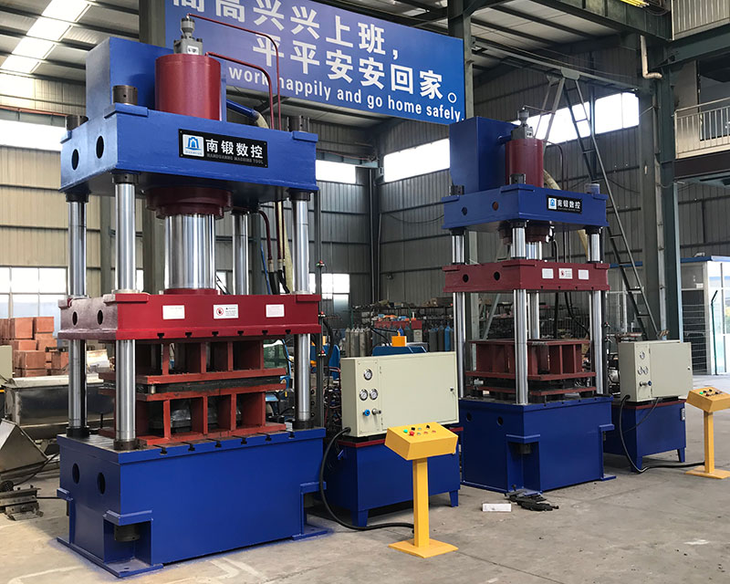 315噸灰斗車拉伸成型油壓機 快速伺服油壓機