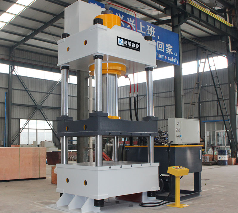 四柱油壓機馬達常見故障及排除的方法有哪些？