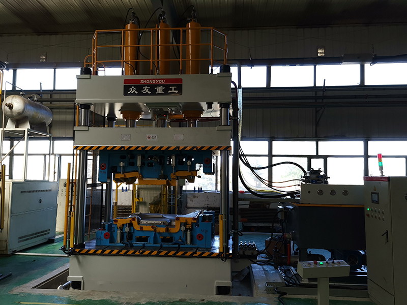 315噸三梁四柱油壓機廠家直銷汽車內飾液壓機