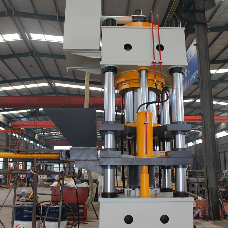 1000t牛羊舔磚液壓機鹽磚成型油壓機