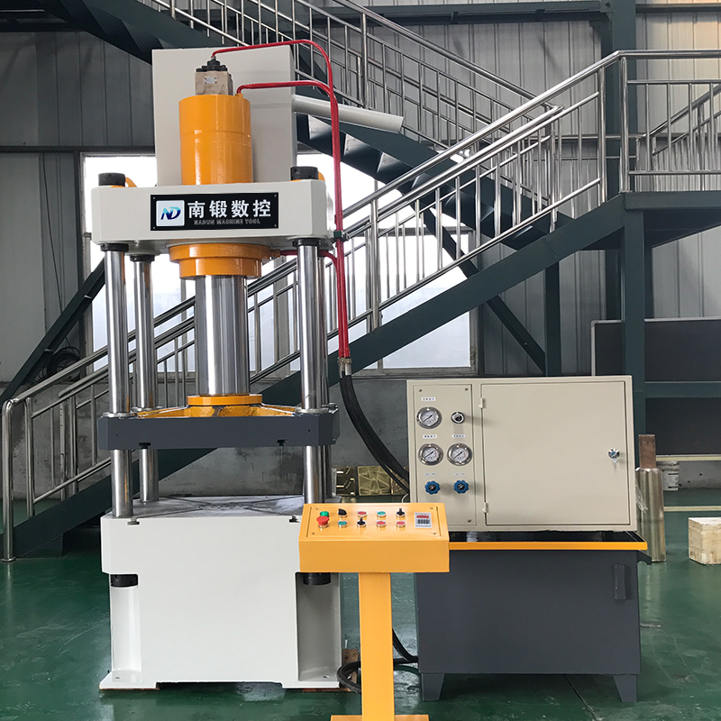 100T三梁四柱油壓機，100t成型油壓機性能特點