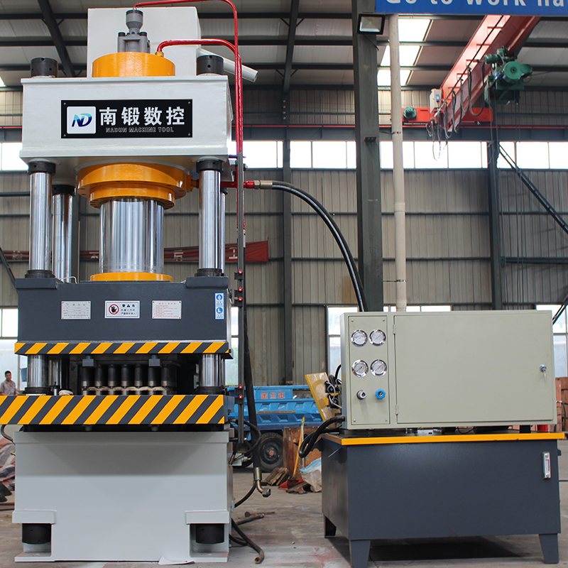 315T雙色魚餌成型油壓機，315噸粉末成型油壓機