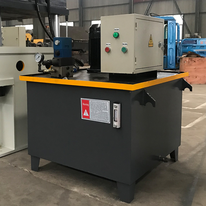 400T雙缸大臺面四柱油壓機，400噸油壓機