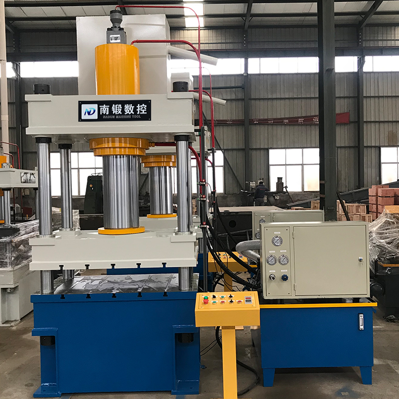 200噸三梁四柱油壓機的清理方法有哪些？