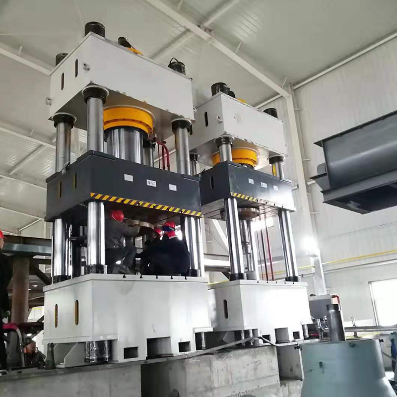 1000噸四柱液壓機 粉末成型壓力機按需定制南鍛數(shù)控 1000噸四柱液壓機 粉末成型壓力機按需定制南鍛數(shù)控