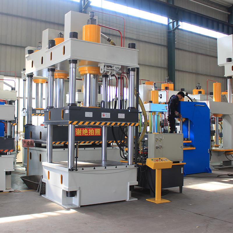 200噸四柱液壓機帶安全鎖防護欄大臺面油壓機按需定制