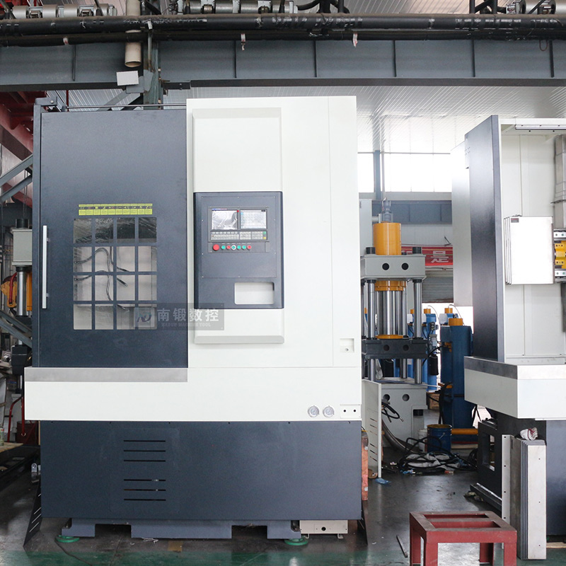 VTC750數(shù)控立車輪轂剎車鼓自動鼓切削立車滕州南鍛數(shù)控