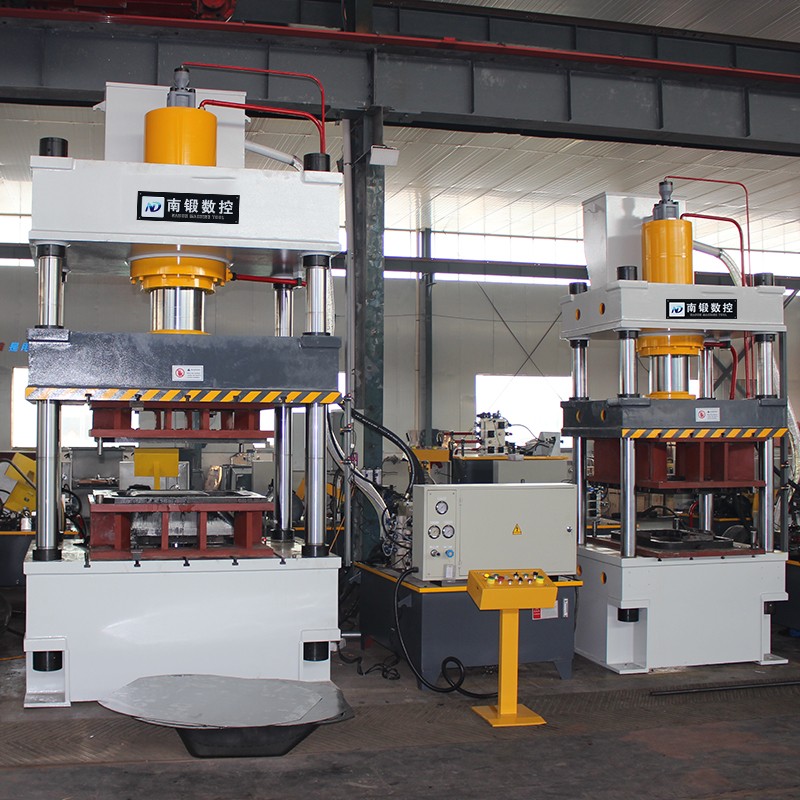 手推車設(shè)備 小推車成型液壓機 灰斗車拉伸機 手推車設(shè)備 小推車成型液壓機 灰斗車拉伸機